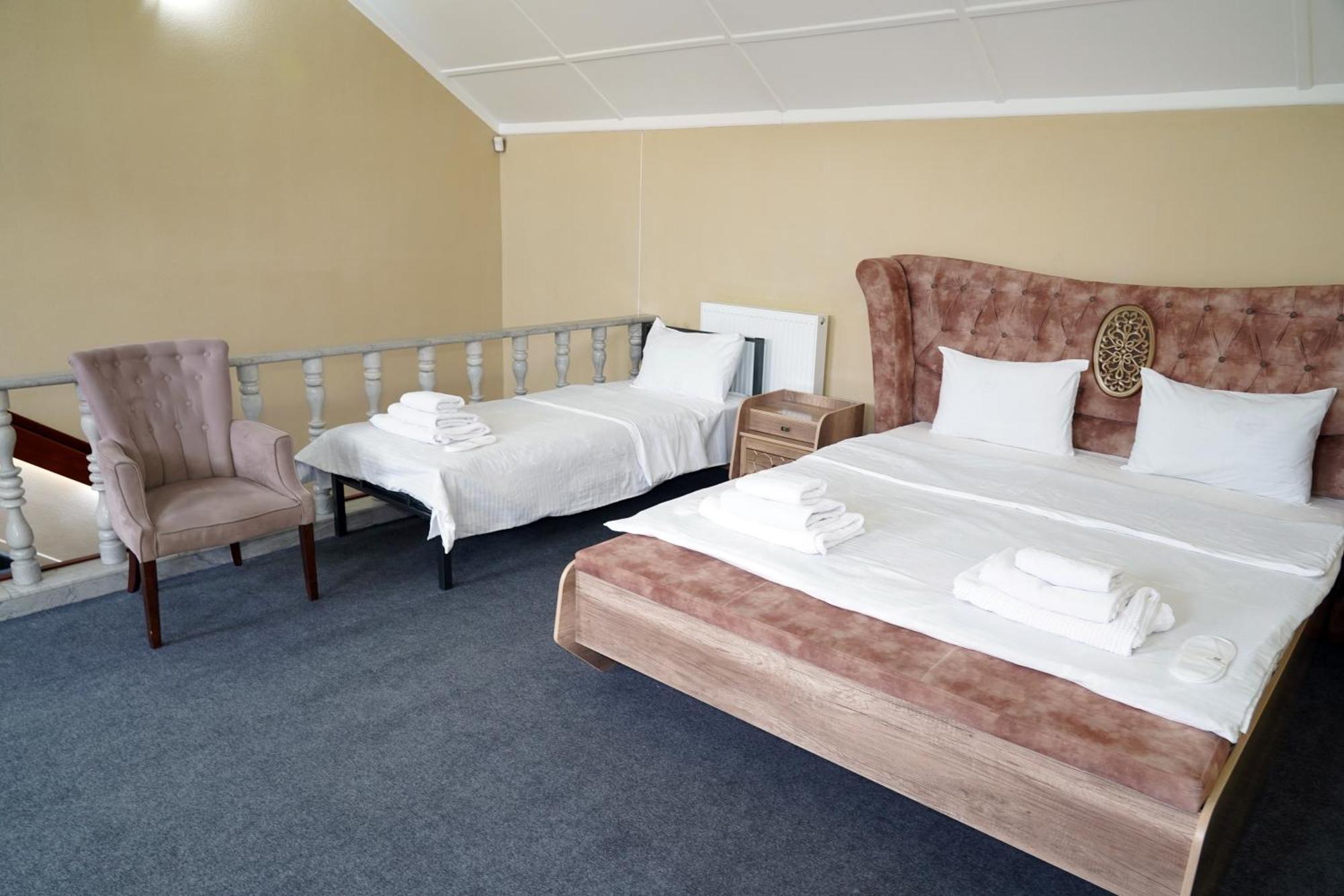 Hostel Premium Tasjkent Eksteriør bilde