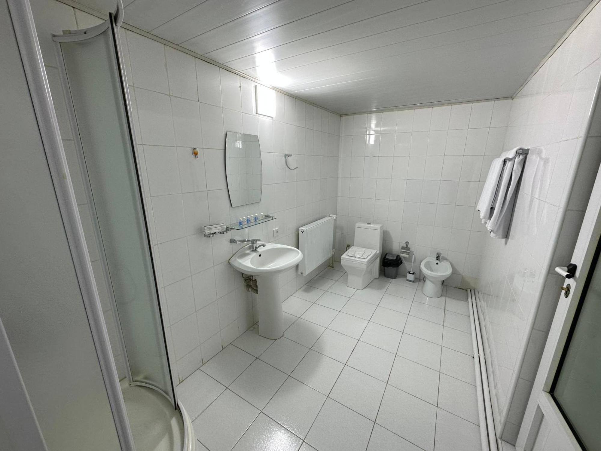 Hostel Premium Tasjkent Eksteriør bilde